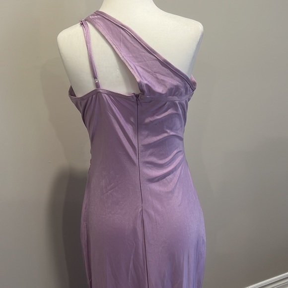 ⭐️OFF Shoulder Maxi Slit Front Dress⭐️ - Picture 7 of 7